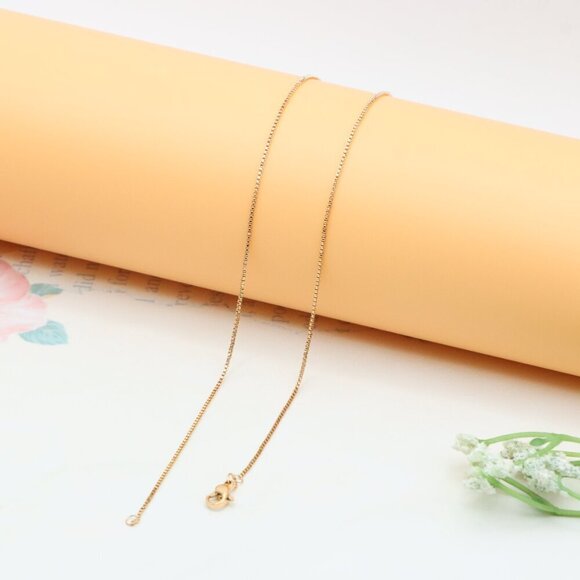 "Elegant Rose Gold Box Chain Necklace for Everyday or Layered Look, XPNL0317 - Picture 11 of 12